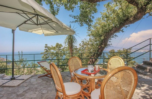 Castellammare di Stabia House | 158 m² Maisonette ∙ 4 bedrooms ∙ 10 guests