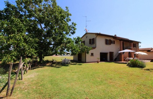 Foiano della Chiana Villa | 160 m² Villa ∙ 4 bedrooms ∙ 9 guests