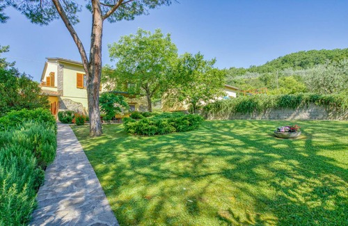 Capolona House | 180 m² House ∙ 3 bedrooms ∙ 6 guests
