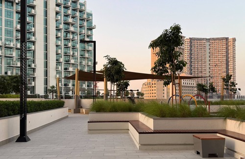 Jadaf Apartment | 1BR Apt Near Downtown with Skyline Views