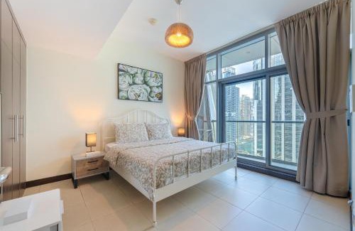 Jumeirah Lake Towers Apartment | 1br Apt Near Metro - Jlt Pool Gym Fast Wi-fi