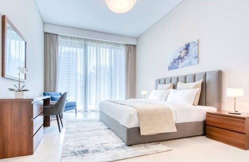 Business Bay Apartment | 1BR Contemporary Business Bay Apartment Close to Dubai Mall