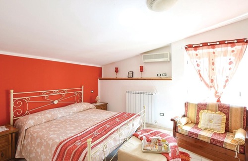 Falerna House | 2 bedroom accommodation in Falerna