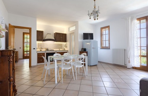 Sant'Agnello Apartment | 2 BEDROOM APARTMENT WITH A VIEW OF THE GULF OF NAPLES