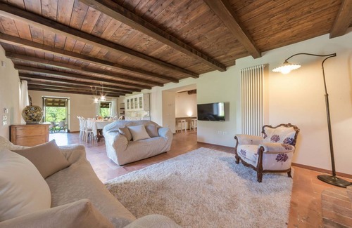 Cagli Villa | 200 m² Villa ∙ 4 bedrooms ∙ 8 guests
