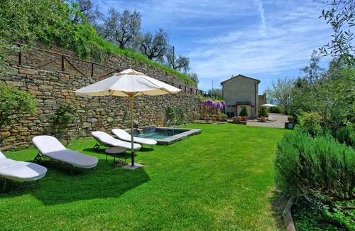 Cortona Villa | 200 m² Villa ∙ 3 bedrooms ∙ 6 guests
