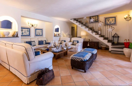 Maratea Villa | 200 m² Villa ∙ 5 bedrooms ∙ 11 guests