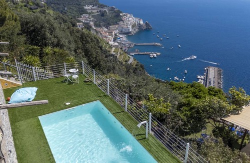 Pogerola Villa | 200 m² Villa ∙ 8 bedrooms ∙ 18 guests