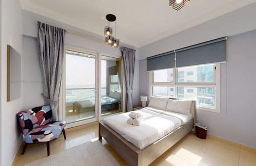 Dubai Marina Apartment | 2005 Manchester Tower · Calming Two Bedroom Apartment in The Dubai Marina