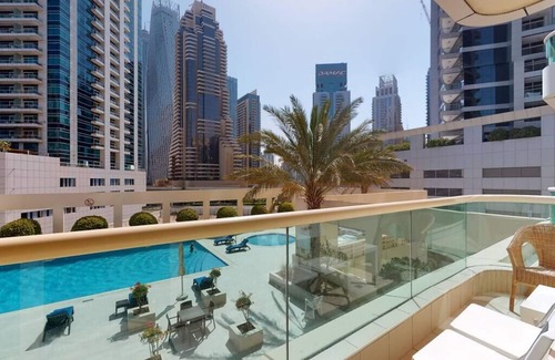 Dubai Marina Apartment | 201 Royal Oceanic · Charming One Bedroom in the Marina