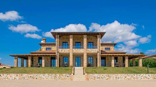 Montepulciano House | 210 m² Farmhouse ∙ 3 bedrooms ∙ 9 guests