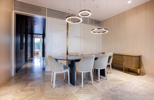 Palm Jumeirah Apartment | 241 m² Apartment ∙ 4 bedrooms ∙ 7 guests