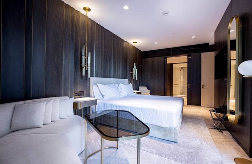 Palm Jumeirah Apartment | 241 m² Apartment ∙ 4 bedrooms ∙ 7 guests