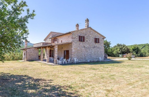 Gualdo Cattaneo House | 270 m² House ∙ 4 bedrooms ∙ 11 guests