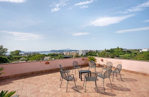 Pozzuoli Villa | 270 m² Villa ∙ 6 bedrooms ∙ 22 guests