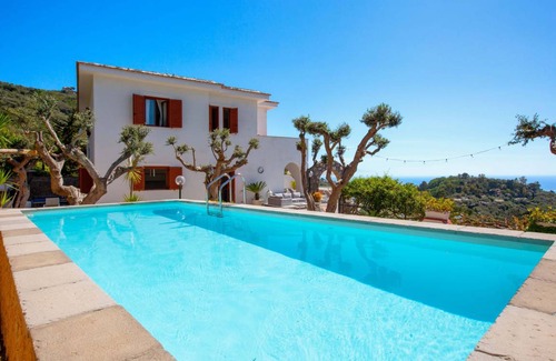 Sirenuse Villa | 280 m² Villa ∙ 4 bedrooms ∙ 10 guests
