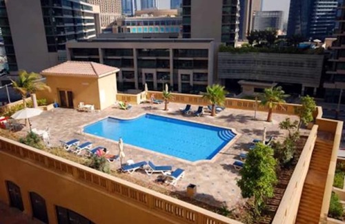 Dubai Marina Apartment | 2br Beach front Sea View