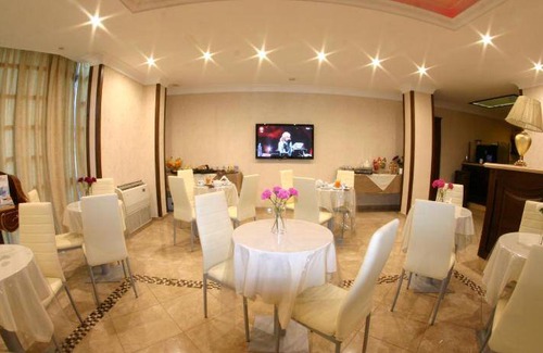 Naples Hotel | 30 m² Hotel ∙ 4 guests