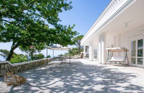 Piano di Sorrento Villa | 300 m² Villa ∙ 4 bedrooms ∙ 9 guests