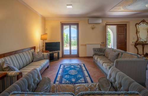 Cannara Villa | 300 m² Villa ∙ 5 bedrooms ∙ 10 guests