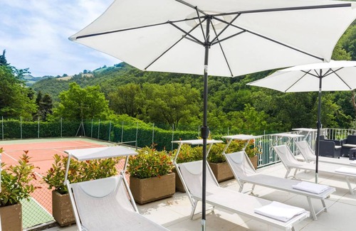Modigliana Villa | 300 m² Villa ∙ 6 bedrooms ∙ 12 guests