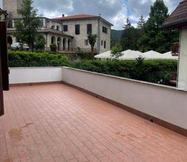 Altipiani di Arcinazzo Villa | 330 m² Villa ∙ 5 bedrooms ∙ 12 guests