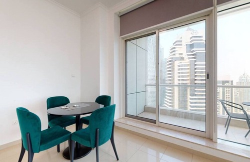 Dubai Marina Apartment | 3307 Botanica Tower, Dubai Marina · Striking One Bedroom with Stunning Marina Views
