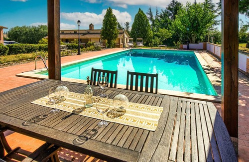 Marsciano Apartment | 340 m² Apartment ∙ 4 bedrooms ∙ 10 guests