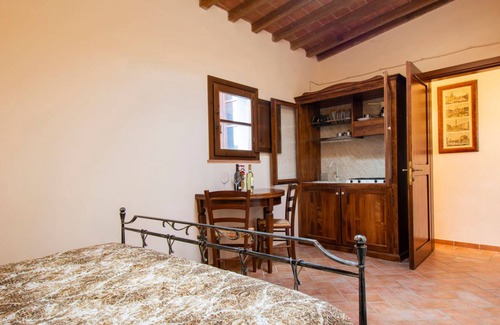 Gorgognano Apartment | 35 m² Apartment ∙ 1 bedroom ∙ 4 guests