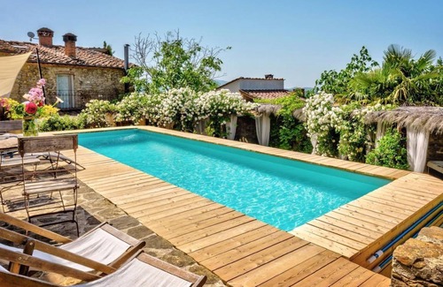 Ponte Buriano Apartment | 350 m² Apartment ∙ 3 bedrooms ∙ 6 guests