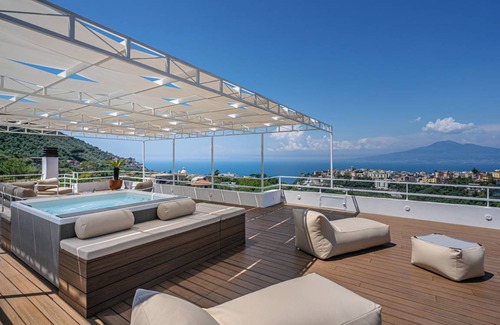 Vico Equense Villa | 370 m² Villa ∙ 4 bedrooms ∙ 10 guests