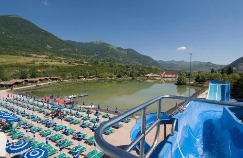 Castel di Sangro Ski Chalet | 40 m² Chalet ∙ 2 bedrooms ∙ 8 guests