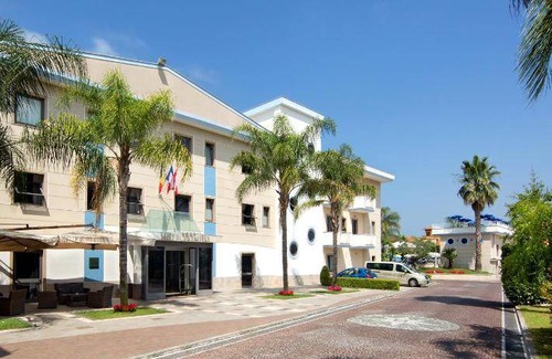 Marina di Varcaturo Hotel | 40 m² Hotel ∙ 127 guests