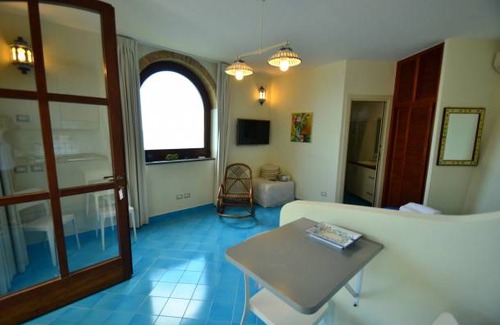Massa Lubrense House | 40 m² House ∙ 1 bedroom ∙ 2 guests