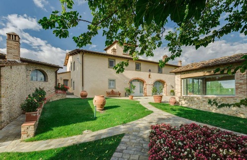 Tavarnelle Val di Pesa Villa | 400 m² Villa ∙ 6 bedrooms ∙ 12 guests