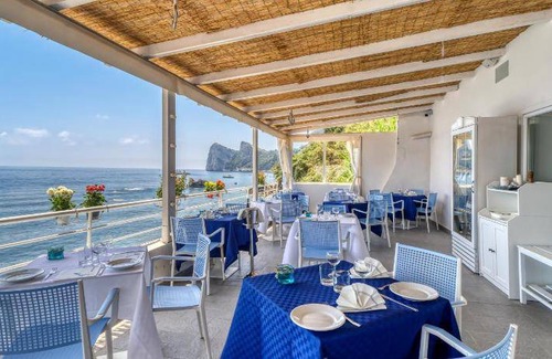 Marina del Cantone Apartment | 45 m² Serviced apartment ∙ 2 bedrooms ∙ 6 guests