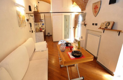Santo Spirito Apartment | 50 m² Apartment ∙ 1 bedroom ∙ 4 guests