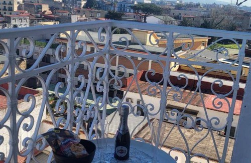 Secondigliano Bed & Breakfast | 50 m² Bed and breakfast ∙ 2 bedrooms ∙ 6 guests