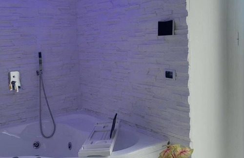 Secondigliano Bed & Breakfast | 50 m² Bed and breakfast ∙ 2 bedrooms ∙ 6 guests