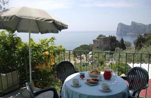 Marina del Cantone Resort | 50 m² Resort ∙ 2 bedrooms ∙ 4 guests
