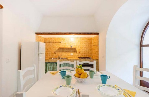 Marina del Cantone Apartment | 50 m² Serviced apartment ∙ 2 bedrooms ∙ 6 guests