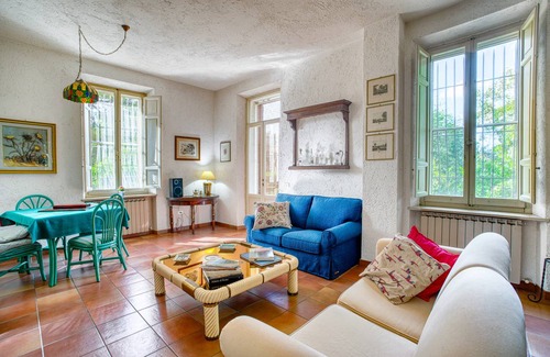 Lidarno House | 500 m² House ∙ 10 bedrooms ∙ 20 guests