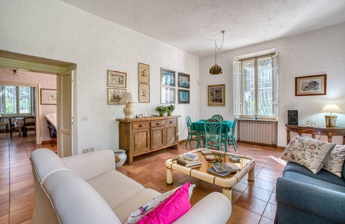 Lidarno House | 500 m² House ∙ 10 bedrooms ∙ 20 guests