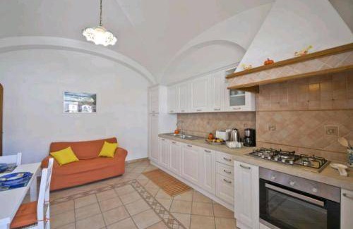 Montepertuso House | 55 m² House ∙ 2 bedrooms ∙ 4 guests