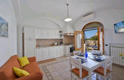 Montepertuso House | 55 m² House ∙ 2 bedrooms ∙ 4 guests