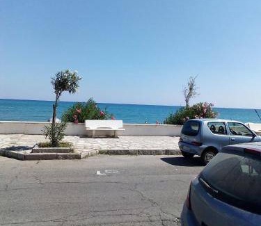Cariati Apartment | 60 m² Apartment ∙ 3 bedrooms ∙ 5 guests