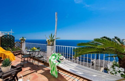 Praiano Bed & Breakfast | 60 m² Bed and breakfast ∙ 2 bedrooms ∙ 6 guests