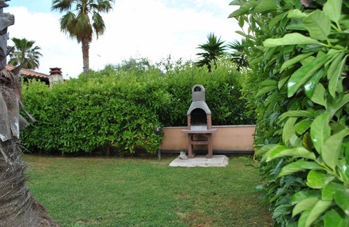 Fondi House | 60 m² House ∙ 3 bedrooms ∙ 6 guests
