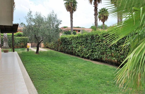 Fondi House | 60 m² House ∙ 3 bedrooms ∙ 6 guests