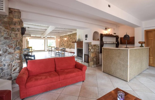 Petrizzi House | 600 m² House ∙ 7 bedrooms ∙ 20 guests